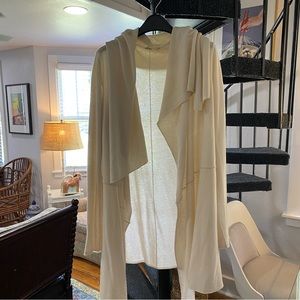 100% cashmere sweater Elie Tahari size L